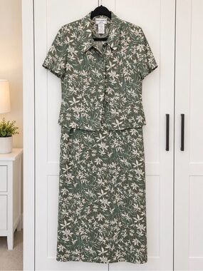 karin stevens Green and Cream Floral Maxi Skirt Set